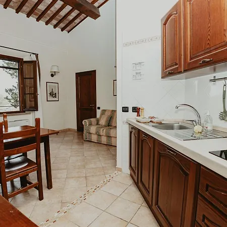 Terra Di Dio Toscanizzazione Капанноли